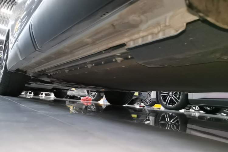 Used BYD Yuan UP 2024 401 km Active Version Left Side Sill