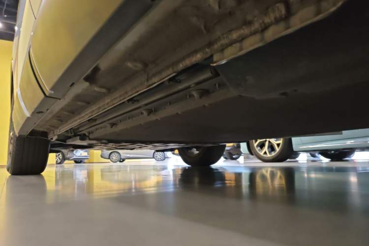 Used BYD Yuan UP 2024 401KM Leading Edition Left Side Sill