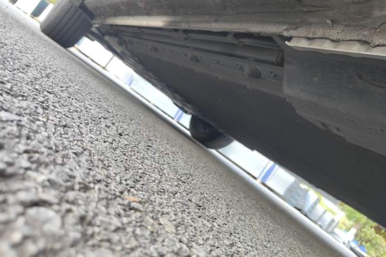 Used BYD Yuan UP 2024 401 km Active Version Left Side Sill