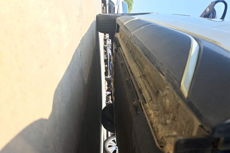 Used BYD Yuan UP 2024 401 km Active Version Left Side Sill