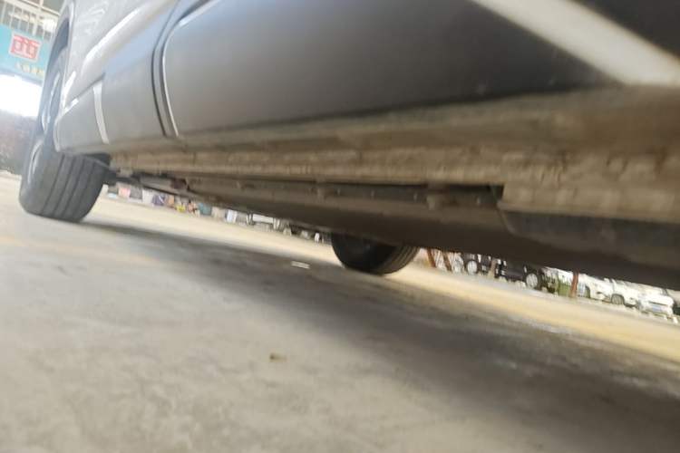 Used BYD Yuan UP 2024 401KM Leading Edition Left Side Sill