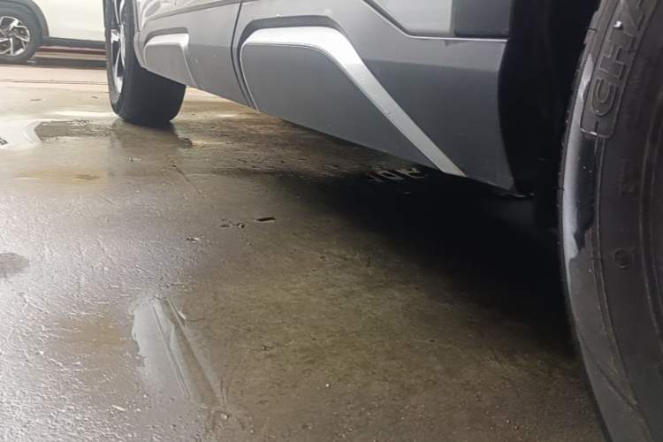 Used BYD Yuan UP 2024 401KM Leading Edition Left Side Sill