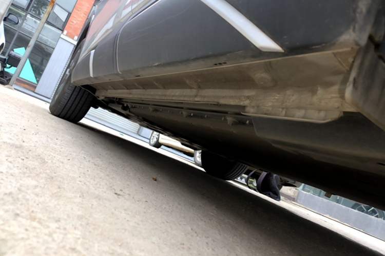 Used BYD Yuan UP 2024 401 km Active Version Left Side Sill