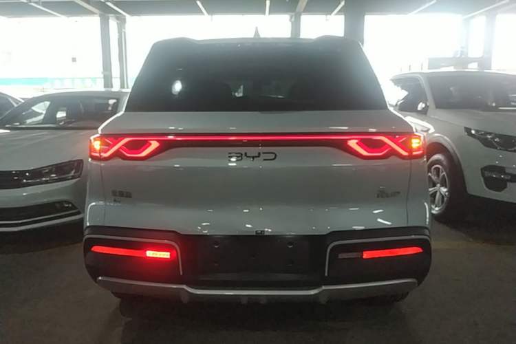 Used BYD Yuan UP 2024 401KM Beyond Edition Rear