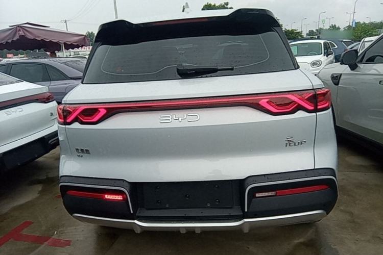 Used BYD Yuan UP 2024 401KM Beyond Edition Rear