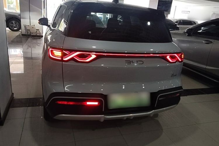 Used BYD Yuan UP 2024 401 km Active Version Rear