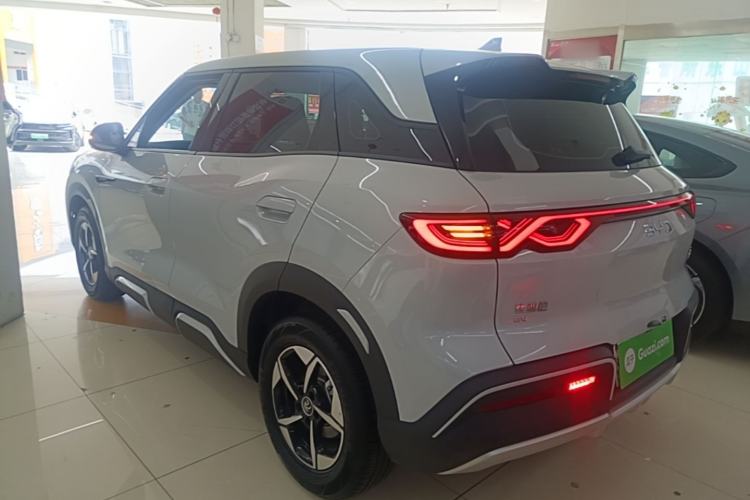 Used BYD Yuan UP 2024 401KM Leading Edition Rear Left 45 Deg