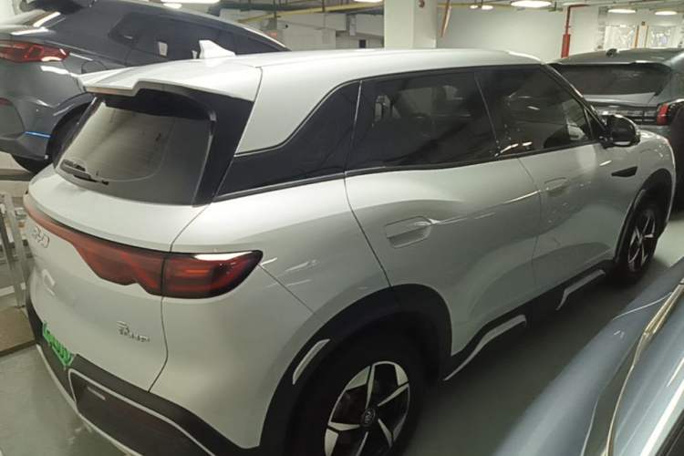 Used BYD Yuan UP 2024 401KM Leading Edition Rear Right 45 Deg