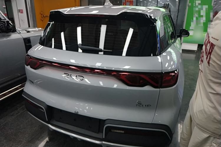 Used BYD Yuan UP 2024 401KM Leading Edition Rear Right 45 Deg