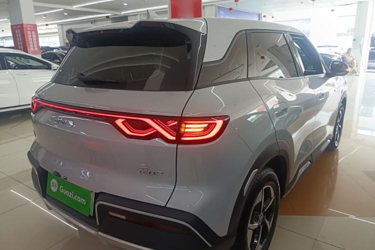 Used BYD Yuan UP 2024 401KM Leading Edition Rear Right 45 Deg