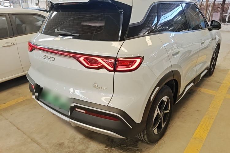 Used BYD Yuan UP 2024 401KM Leading Edition Rear Right 45 Deg