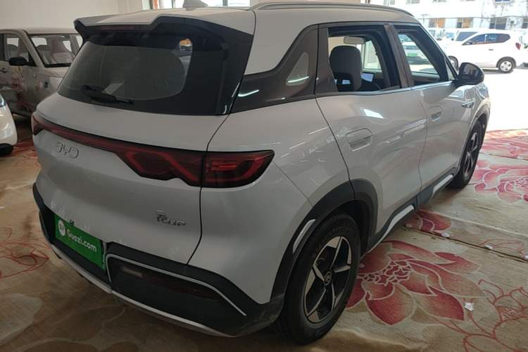 Used BYD Yuan UP 2024 401KM Leading Edition Rear Right 45 Deg
