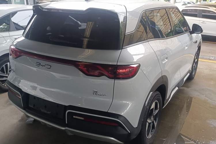 Used BYD Yuan UP 2024 401KM Leading Edition Rear Right 45 Deg