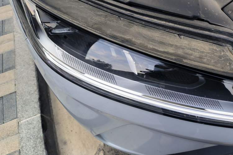 Used BYD Yuan UP 2024 401 km Active Version Right Front Headlight