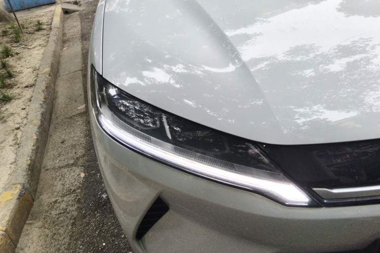 Used BYD Yuan UP 2024 401KM Leading Edition Right Front Headlight