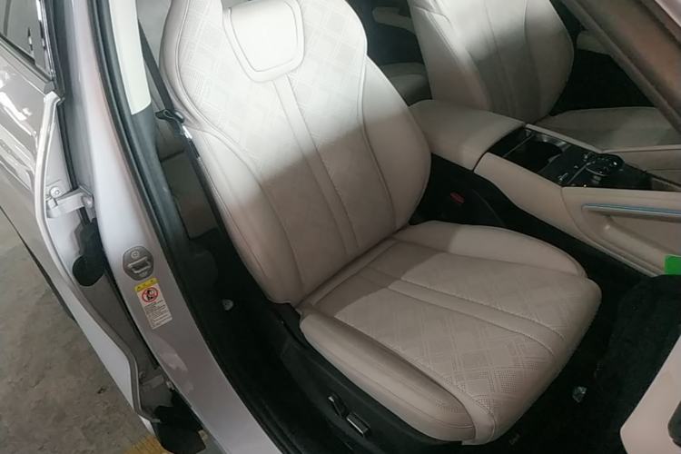 Used BYD Yuan UP 2024 401KM Beyond Edition Right Front Seat