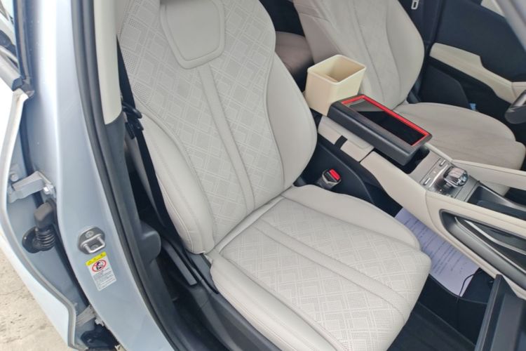 Used BYD Yuan UP 2024 401KM Leading Edition Right Front Seat