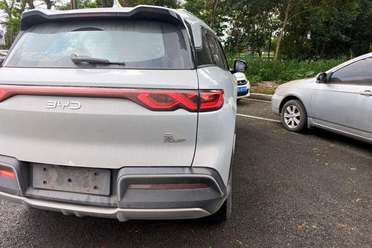 Used BYD Yuan UP 2024 401KM Beyond Edition Right Rear Taillight