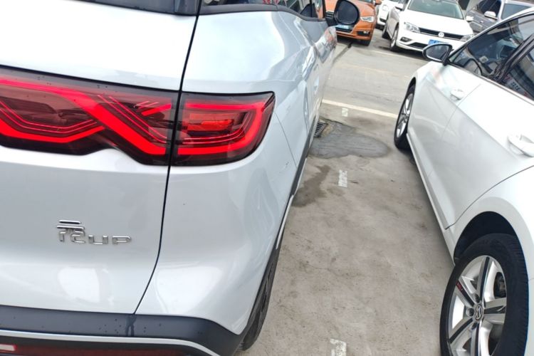 Used BYD Yuan UP 2024 401KM Leading Edition Right Rear Taillight