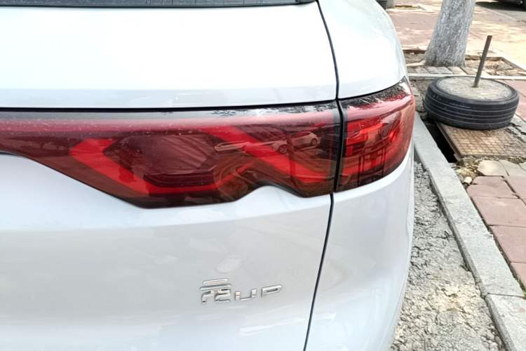 Used BYD Yuan UP 2024 401KM Beyond Edition Right Rear Taillight