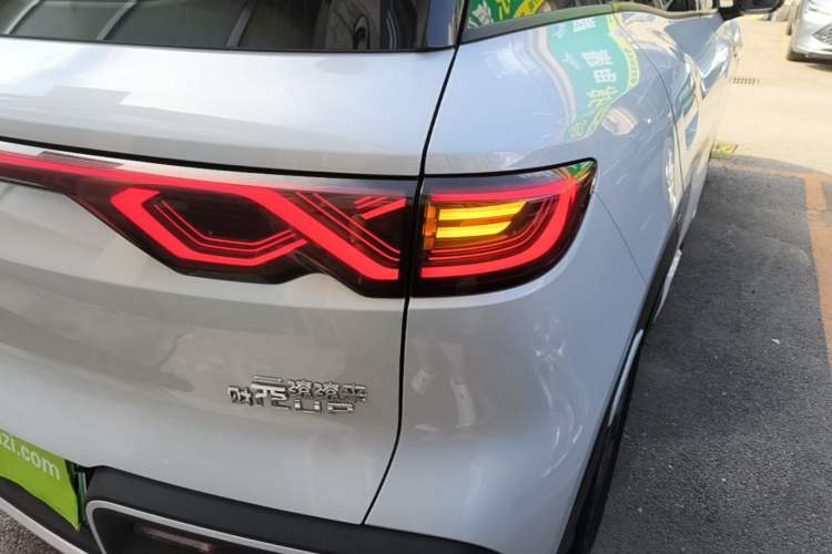 Used BYD Yuan UP 2024 401 km Active Version Right Rear Taillight
