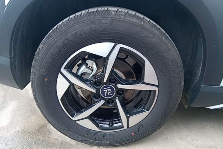 Used BYD Yuan UP 2024 401KM Beyond Edition Right Rear Wheel Hub