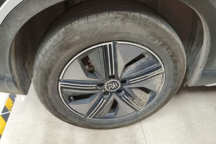Used BYD Yuan UP 2024 401KM Beyond Edition Right Rear Wheel Hub