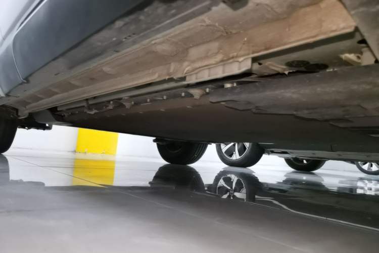 Used BYD Yuan UP 2024 401 km Active Version Right Side Sill