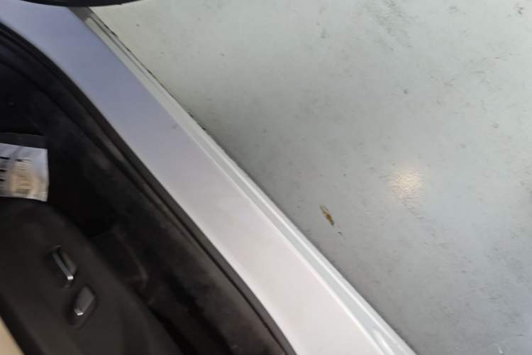 Used BYD Yuan UP 2024 401KM Beyond Edition Right Side Sill