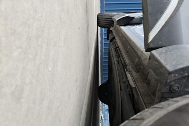 Used BYD Yuan UP 2024 401 km Active Version Right Side Sill