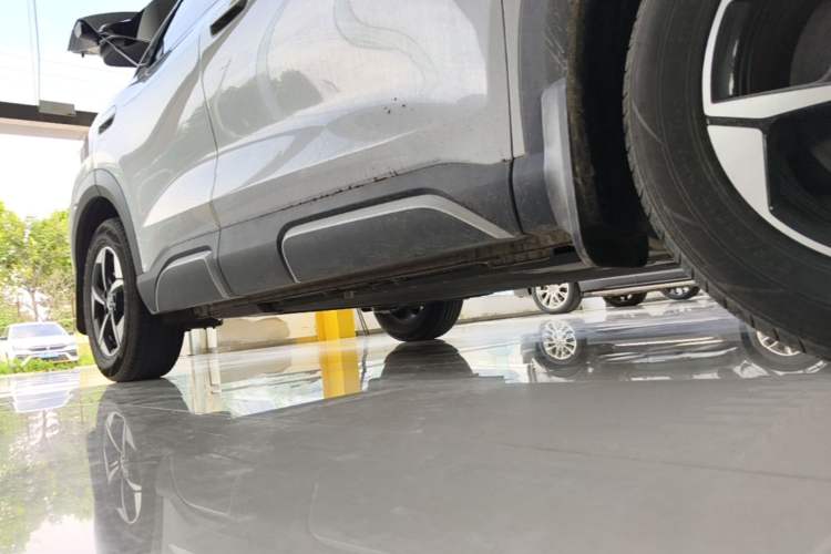 Used BYD Yuan UP 2024 401KM Beyond Edition Right Side Sill