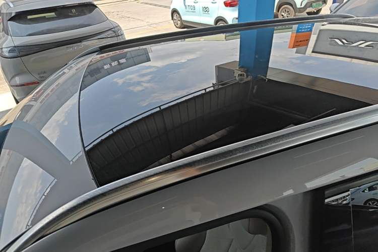 Used BYD Yuan UP 2024 401KM Beyond Edition Roof
