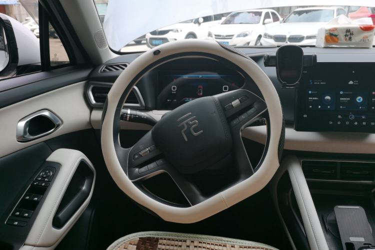 Used BYD Yuan UP 2024 401 km Active Version Steering Wheel