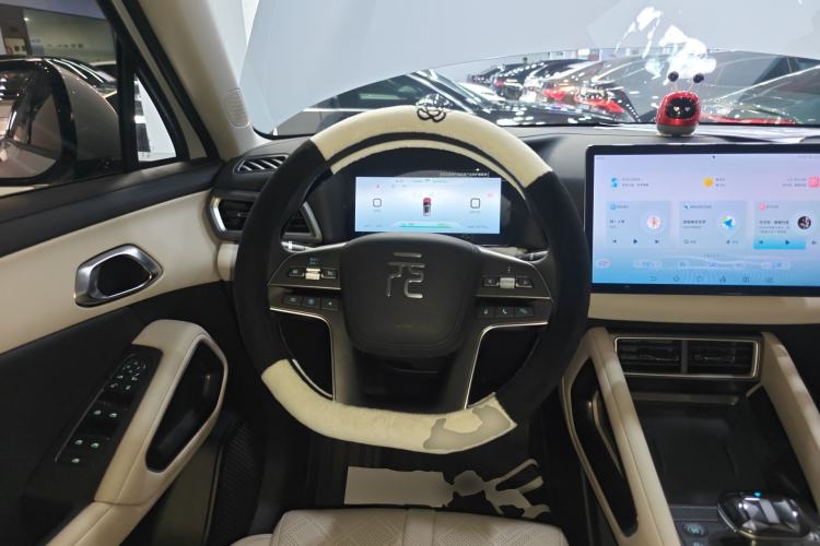 Used BYD Yuan UP 2024 401KM Leading Edition Steering Wheel