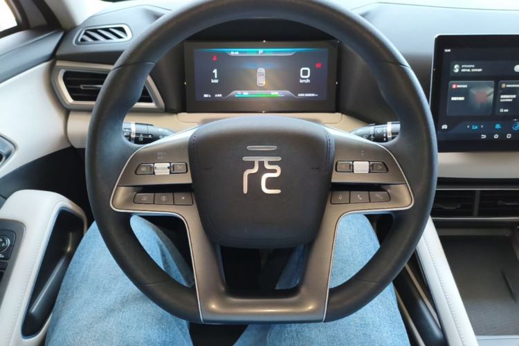 Used BYD Yuan UP 2024 401 km Active Version Steering Wheel