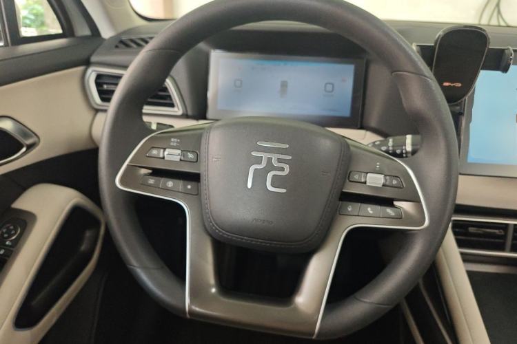 Used BYD Yuan UP 2024 401 km Active Version Steering Wheel