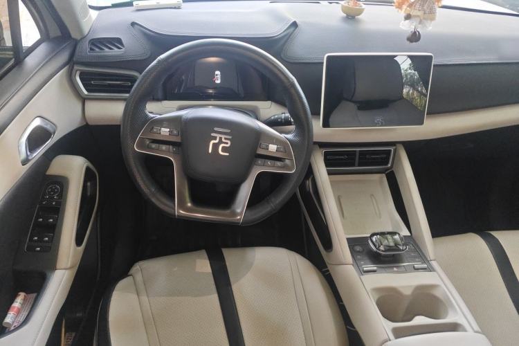 Used BYD Yuan UP 2024 401 km Active Version Steering Wheel