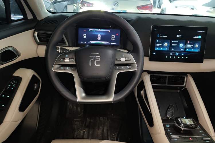 Used BYD Yuan UP 2024 401 km Active Version Steering Wheel