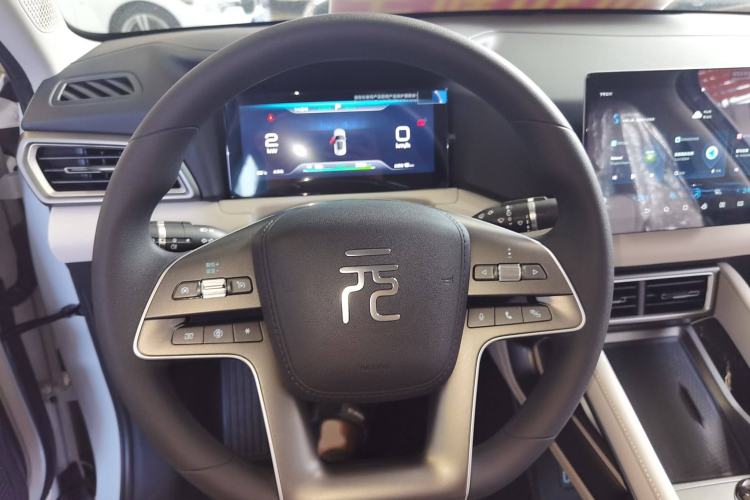 Used BYD Yuan UP 2024 401 km Active Version Steering Wheel