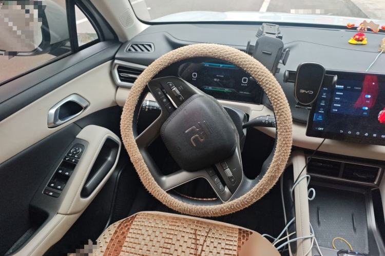 Used BYD Yuan UP 2024 401 km Active Version Steering Wheel