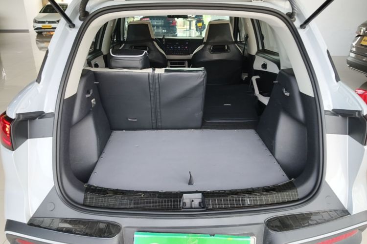 Used BYD Yuan UP 2024 401KM Beyond Edition Trunk