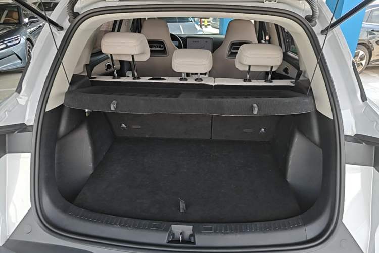 Used BYD Yuan UP 2024 401KM Beyond Edition Trunk