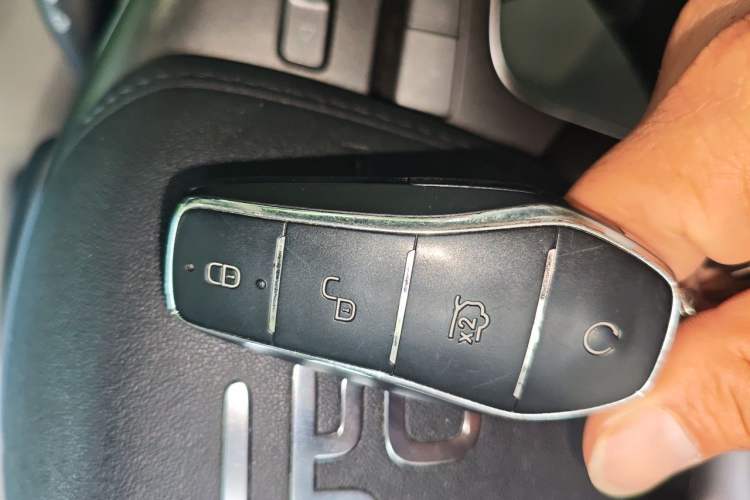 Used BYD Yuan UP 2024 401KM Leading Edition Vehicle Key