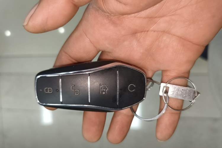 Used BYD Yuan UP 2024 401KM Beyond Edition Vehicle Key