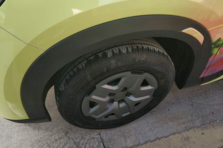 Used BYD Yuan UP 2024 401 km Active Version Exterior 7