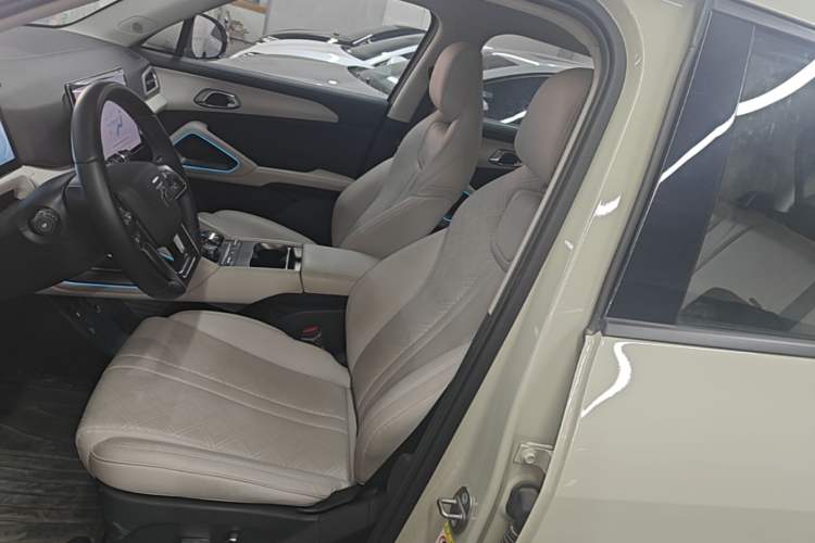Used BYD Yuan UP 2024 401KM Beyond Edition Left Front Seat
