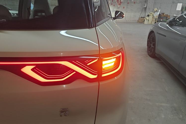 Used BYD Yuan UP 2024 401KM Beyond Edition Right Rear Taillight