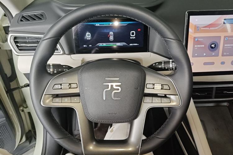 Used BYD Yuan UP 2024 401KM Beyond Edition Steering Wheel