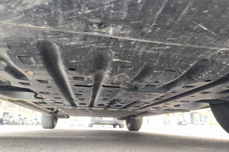 Used BYD Yuan UP 2025 Model 301KM Leading Version Chassis Front