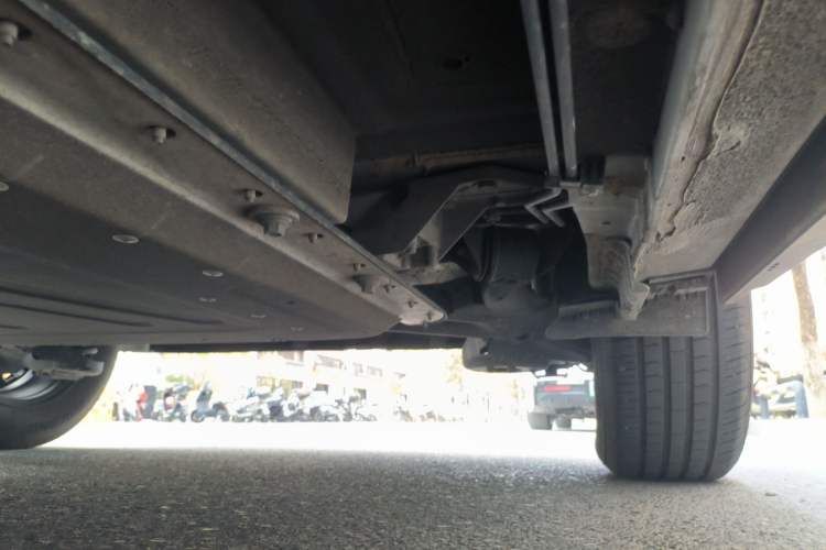 Used BYD Yuan UP 2025 Model 301KM Leading Version Chassis Rear Left
